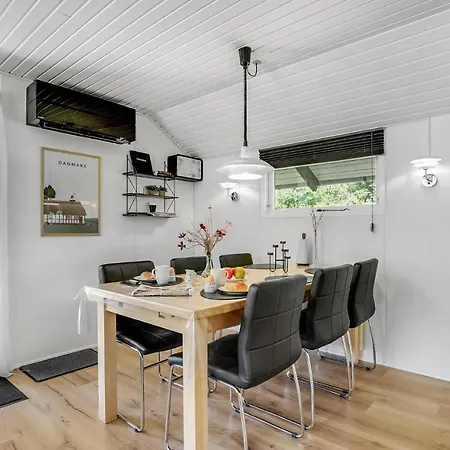 3 Bedroom Gorgeous In Hébergement de vacances *
