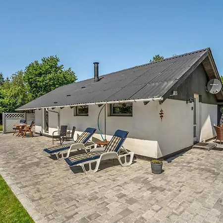3 Bedroom Gorgeous In Hébergement de vacances *