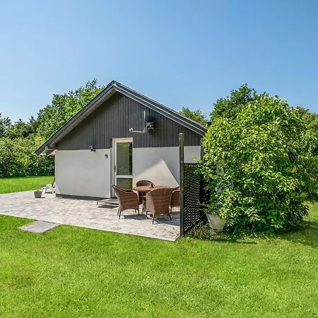3 Bedroom Gorgeous In Hébergement de vacances Ringkøbing